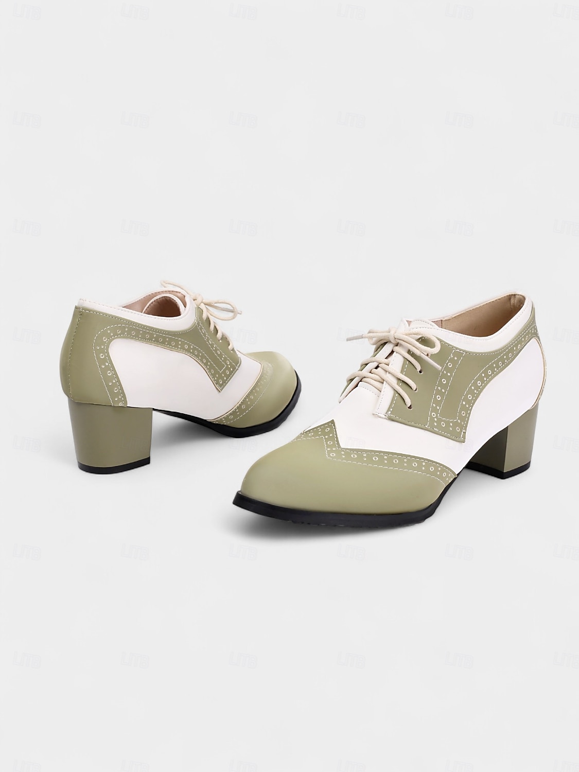 női kétszínű, zöld-fehér oxford magassarkú, brogue díszítéssel – 1950-es évekbeli vintage fűzős elegáns cipők mindennapi viseletre, tavaszi szettekhez és retró ihletésű megjelenéshez 2025 - $46.99 –P9
