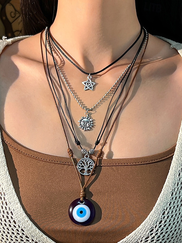 Ensemble de colliers à breloques bohèmes superposés pour femmes – pendentifs multicouches mauvais œil, soleil et étoile avec tour de cou en perles, pour la mode spirituelle, les festivals et le quotidien de 2025 ? $11.99 –P5