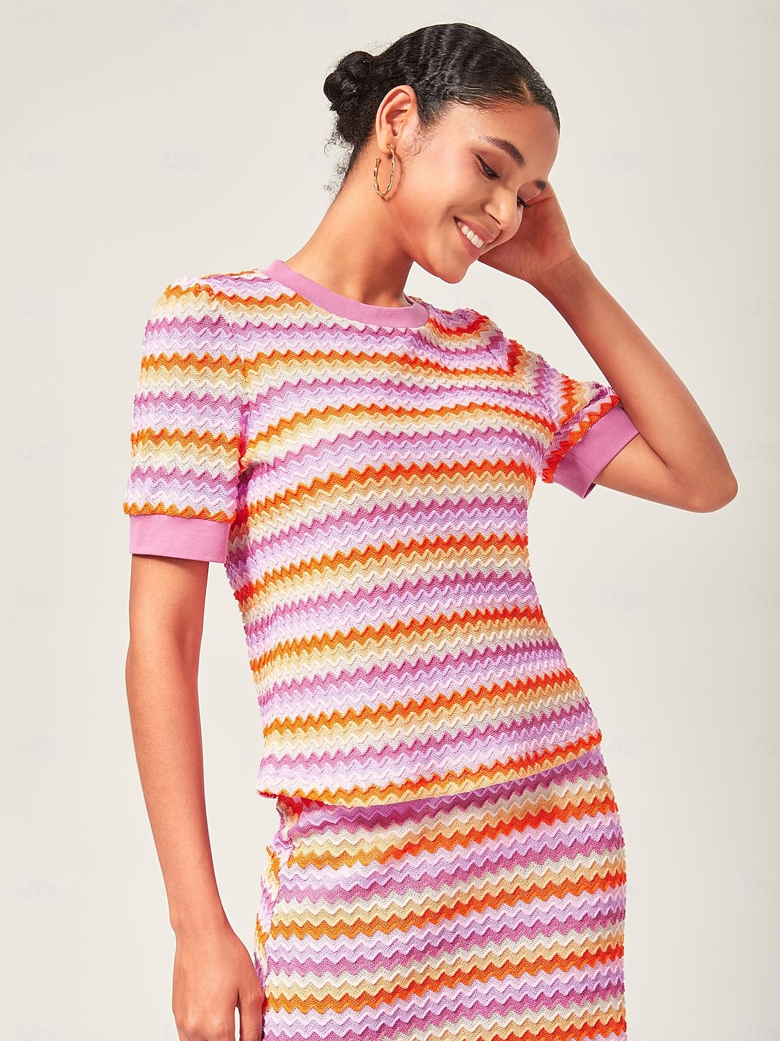 oransje stretch-topp med fargeblokker 2025 - $41.99 –P2