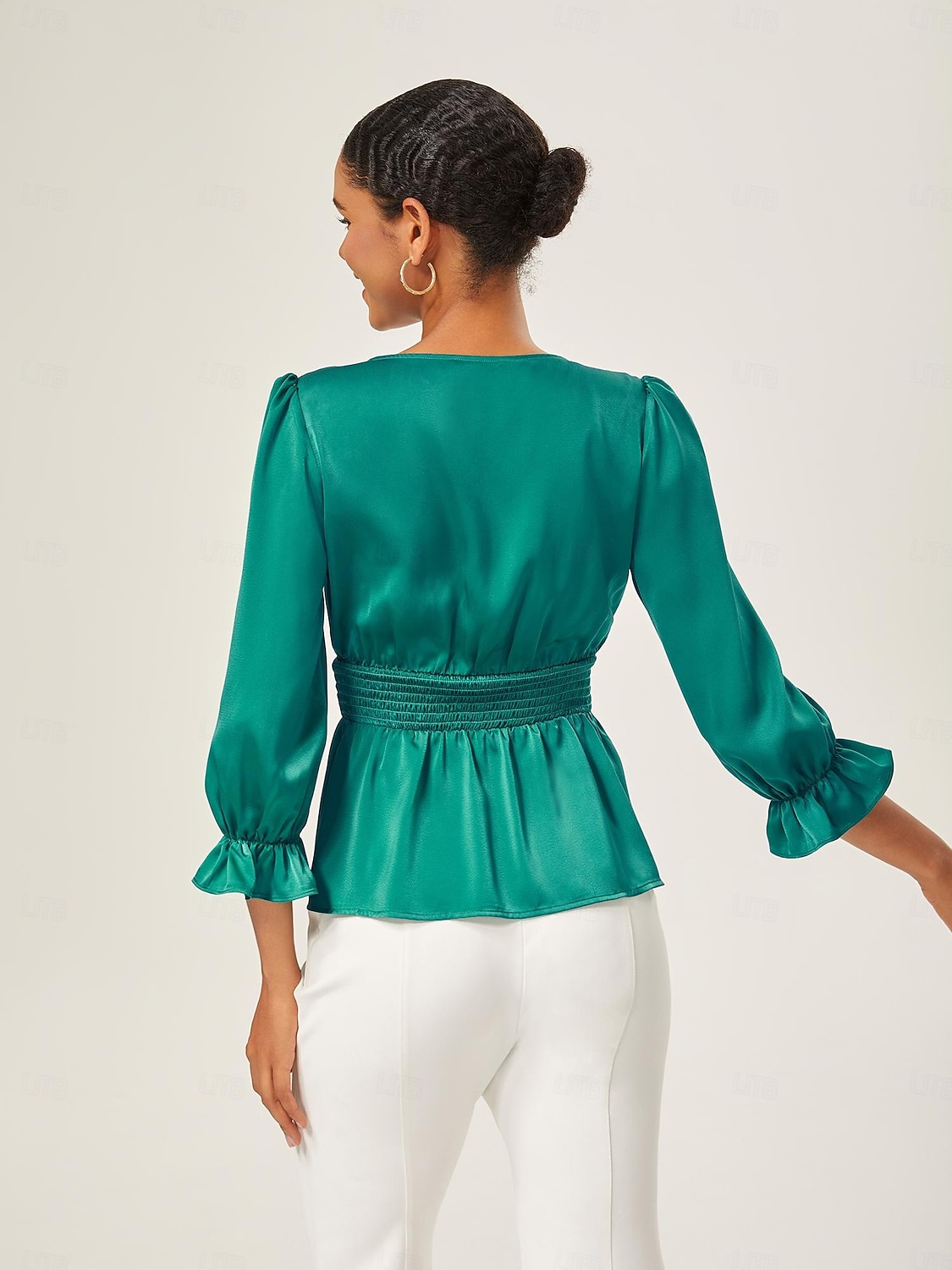 élégant chemisier cintré en satin vert lac de 2025 ? $51.99 –P2