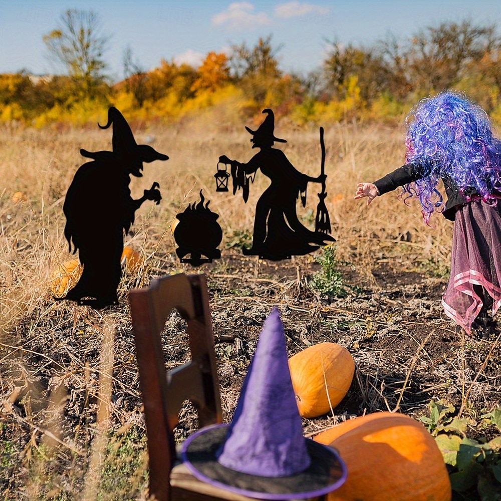 Decorazioni da giardino in metallo con streghe di Halloween festive, 3 streghe spettrali per decorazioni da esterno - picchetti da giardinaggio senza batteria, decorazioni da giardino in metallo del 2025 a $71.99 –P10