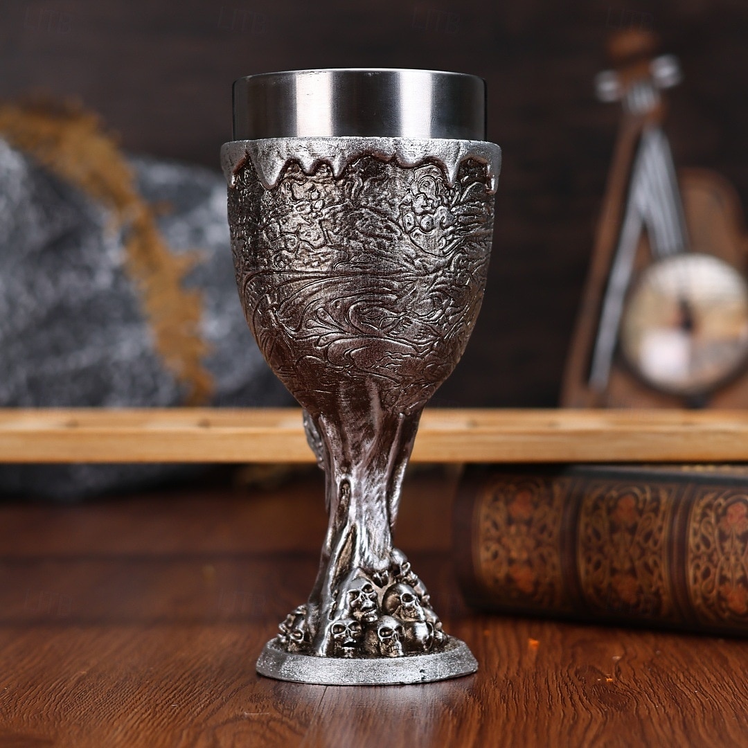calice da vino in resina a forma di teschio di Halloween &Bicchiere con stelo in acciaio inossidabile con teschio, design unico del teschio in 3D per bar, feste e bicchieri decorativi del 2025 a $19.99 –P5