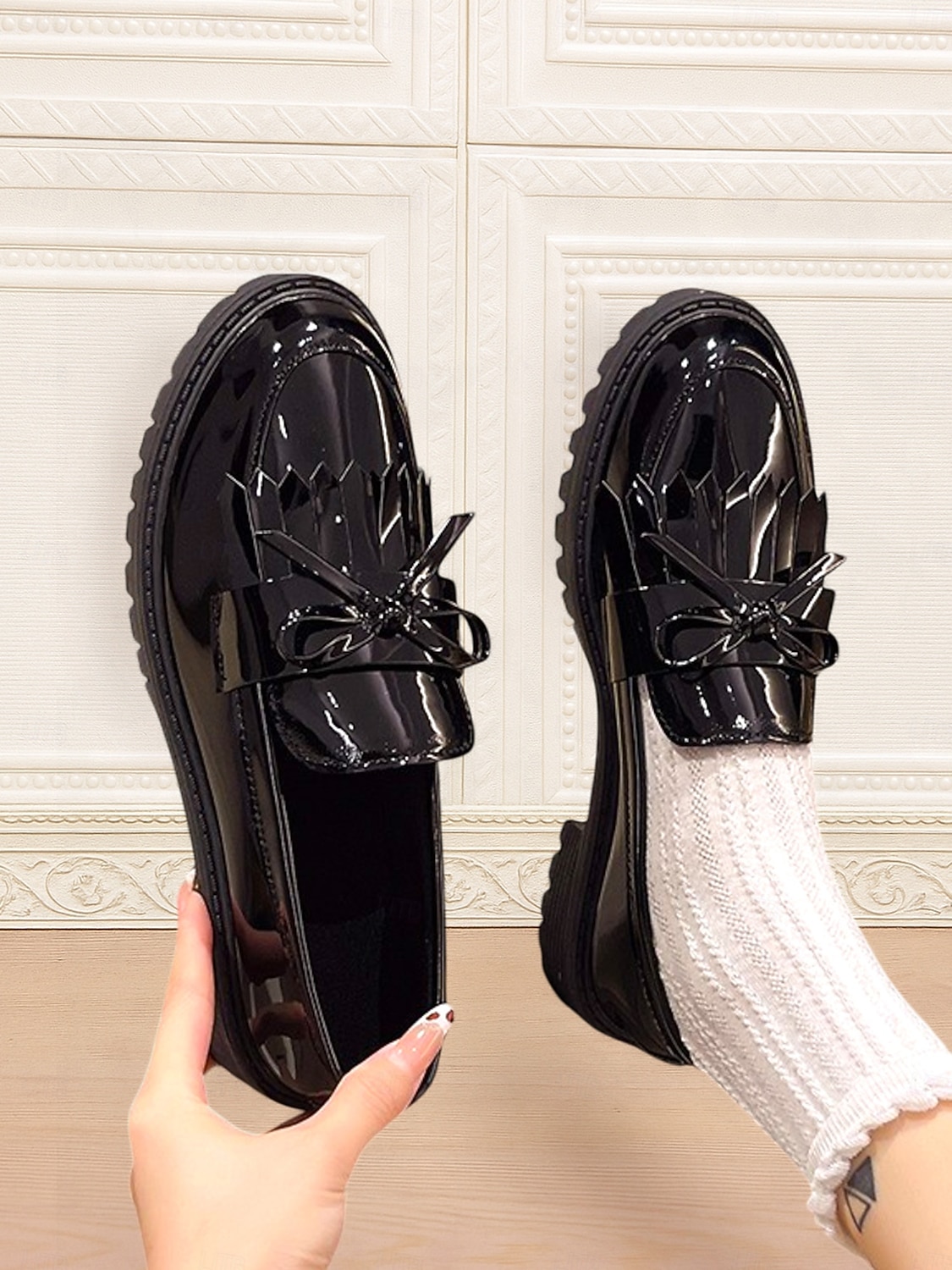 Loafers in pelle verniciata bordeaux per donna con nappa e fiocco scarpe flat vintage per uscite casual e uso quotidiano del 2026 a $29.99 –P3