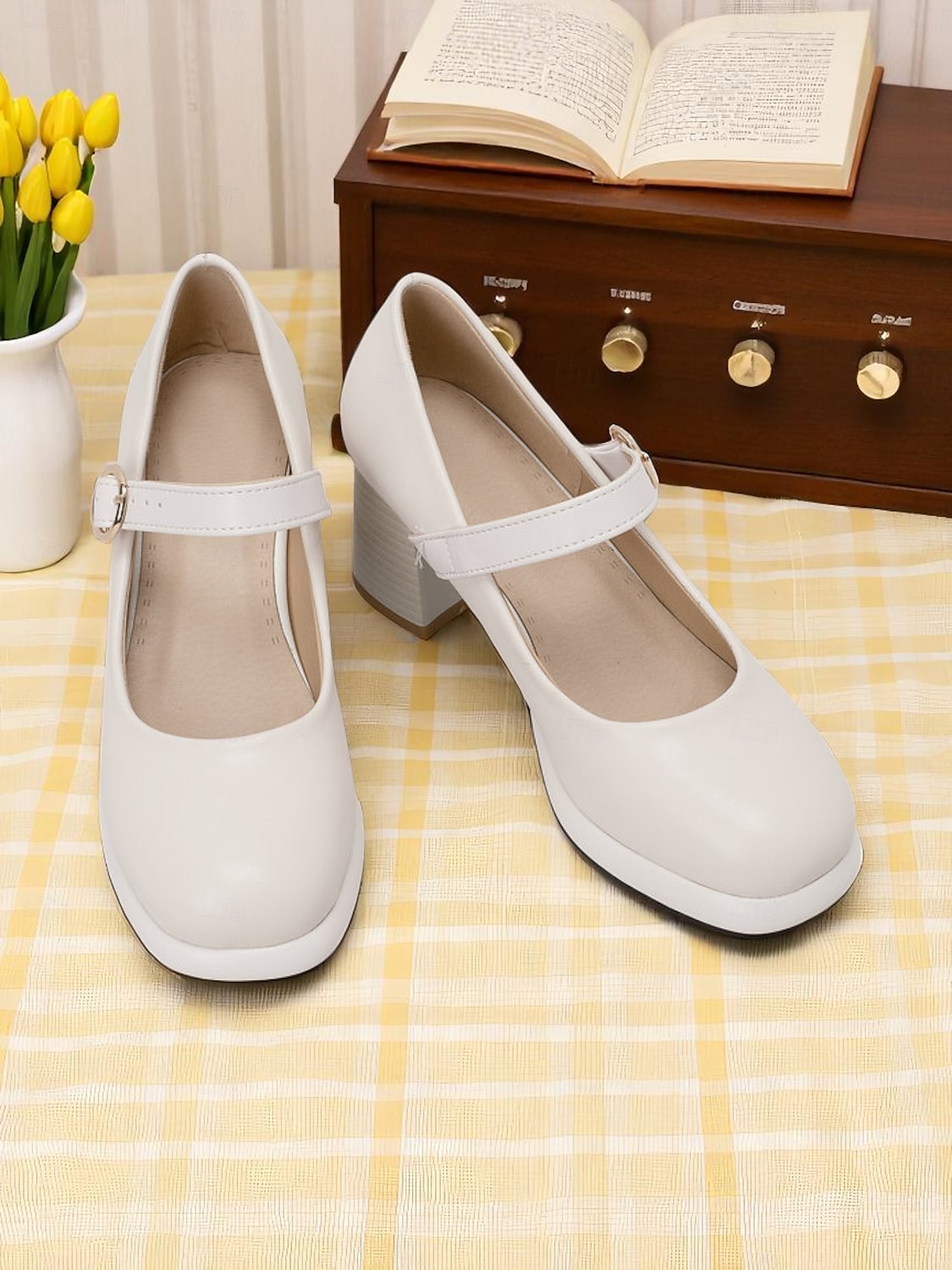 Tacones Mary Jane mod de los años 50 para mujer: zapatos retro de tacón grueso con punta redonda en azul y blanco con correa para atuendos vintage, fiestas de té o uso diario. 2026 - $54.99 –P12