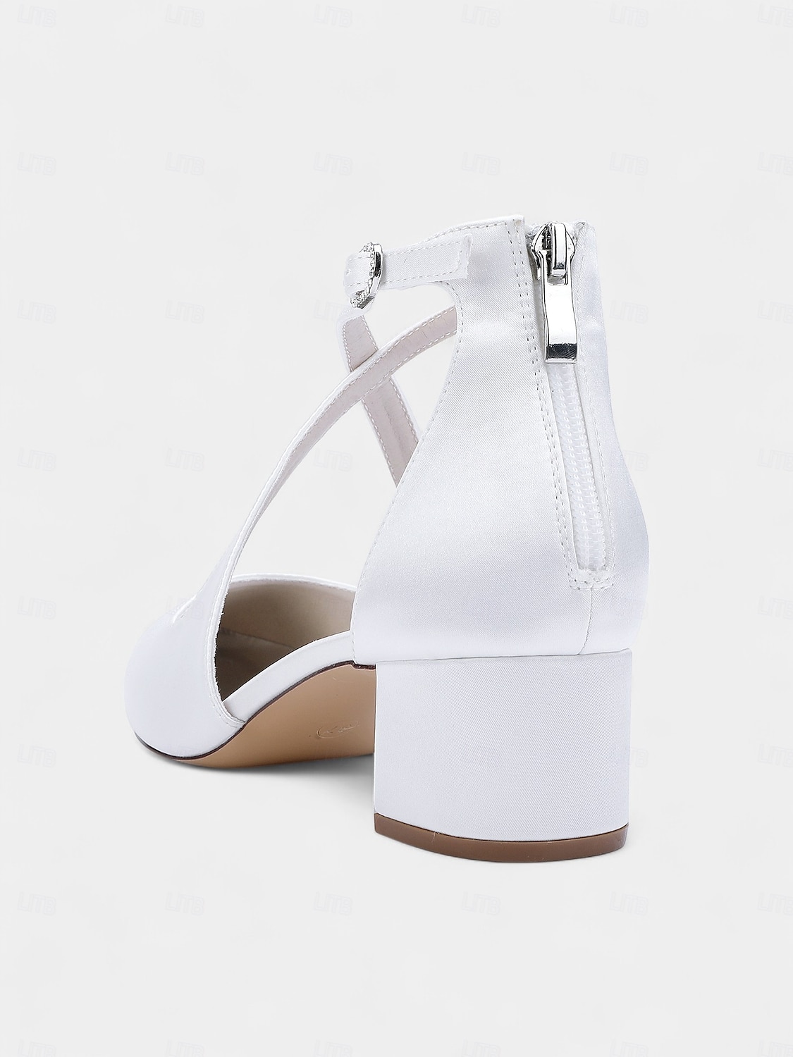 Escarpins à talons carrés et bout pointu en satin ivoire pour femmes - chaussures élégantes à brides croisées pour banquets formels et cocktails de 2025 ? $64.99 –P5