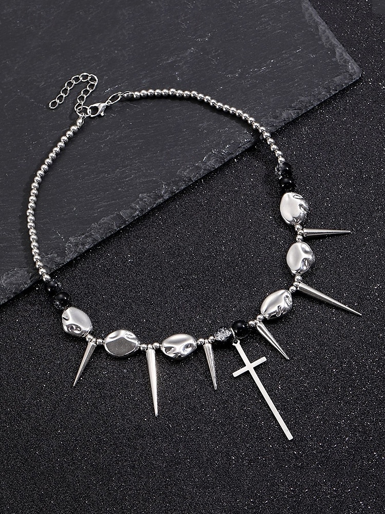 Collana multistrato con perle, rose e crocifisso gotico da donna - collana multifilo vintage per feste di Halloween e occasioni vintage del 2025 a $11.99 –P8