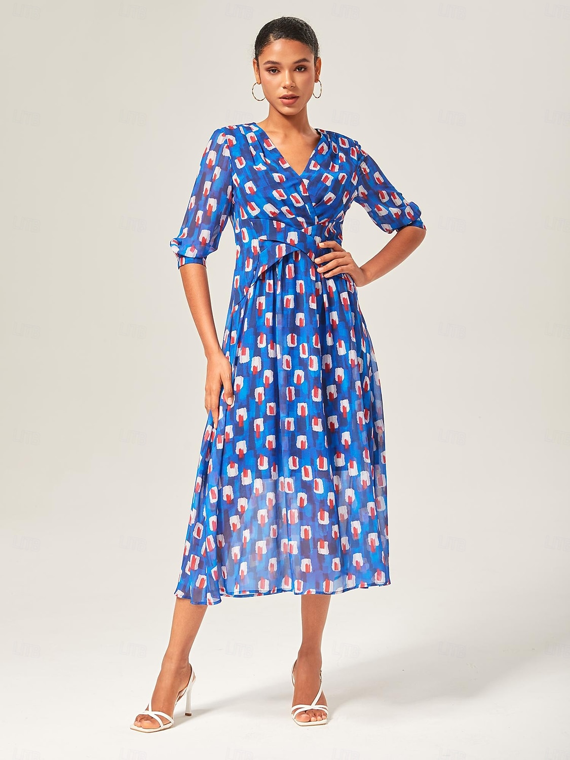 geometrisk maxikjole i chiffon med fargeblokker 2025 - $82.99 –P3