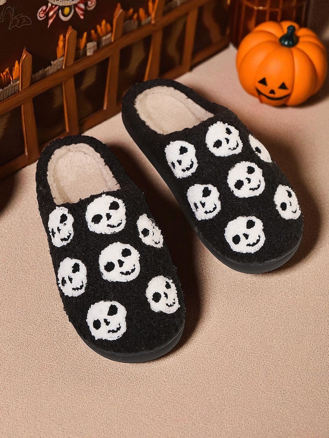 Women's Halloween Pumpkin Face Slippers - Cozy Orange Plush Indoor Shoes with Jack-O'-Lantern Design for Fall Nights,Costume Parties & Gifts 2025 - $14.99 –P7