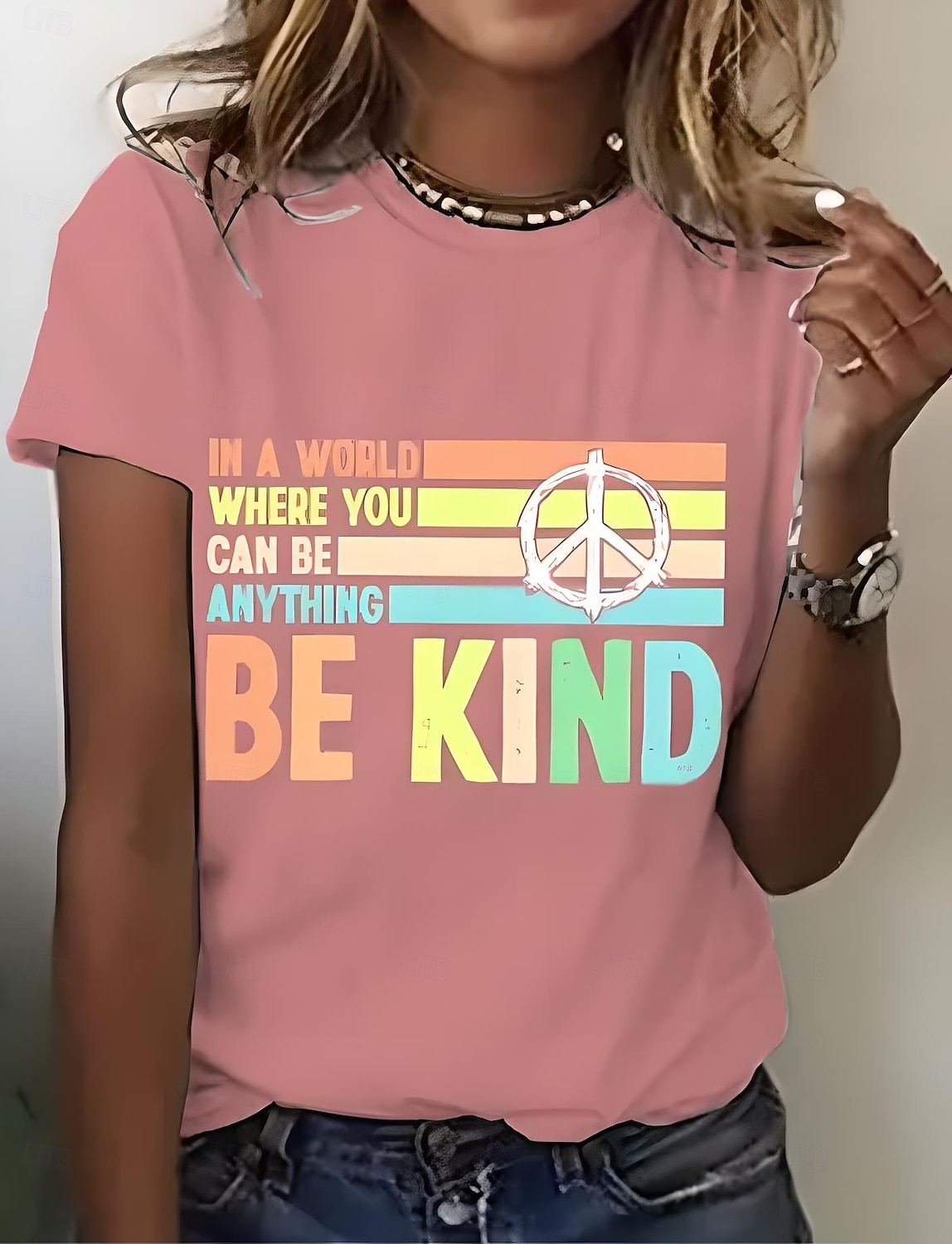 Femmes T-shirt Graphique Lettre ancien Élégant Classique Manche Courte Col ras du cou Col rond Hauts Réguliers Quotidien Week-end Imprimé Noir Blanche Rose Claire Bleu Violet Été Printemps de 2025 ? $19.99 –P6