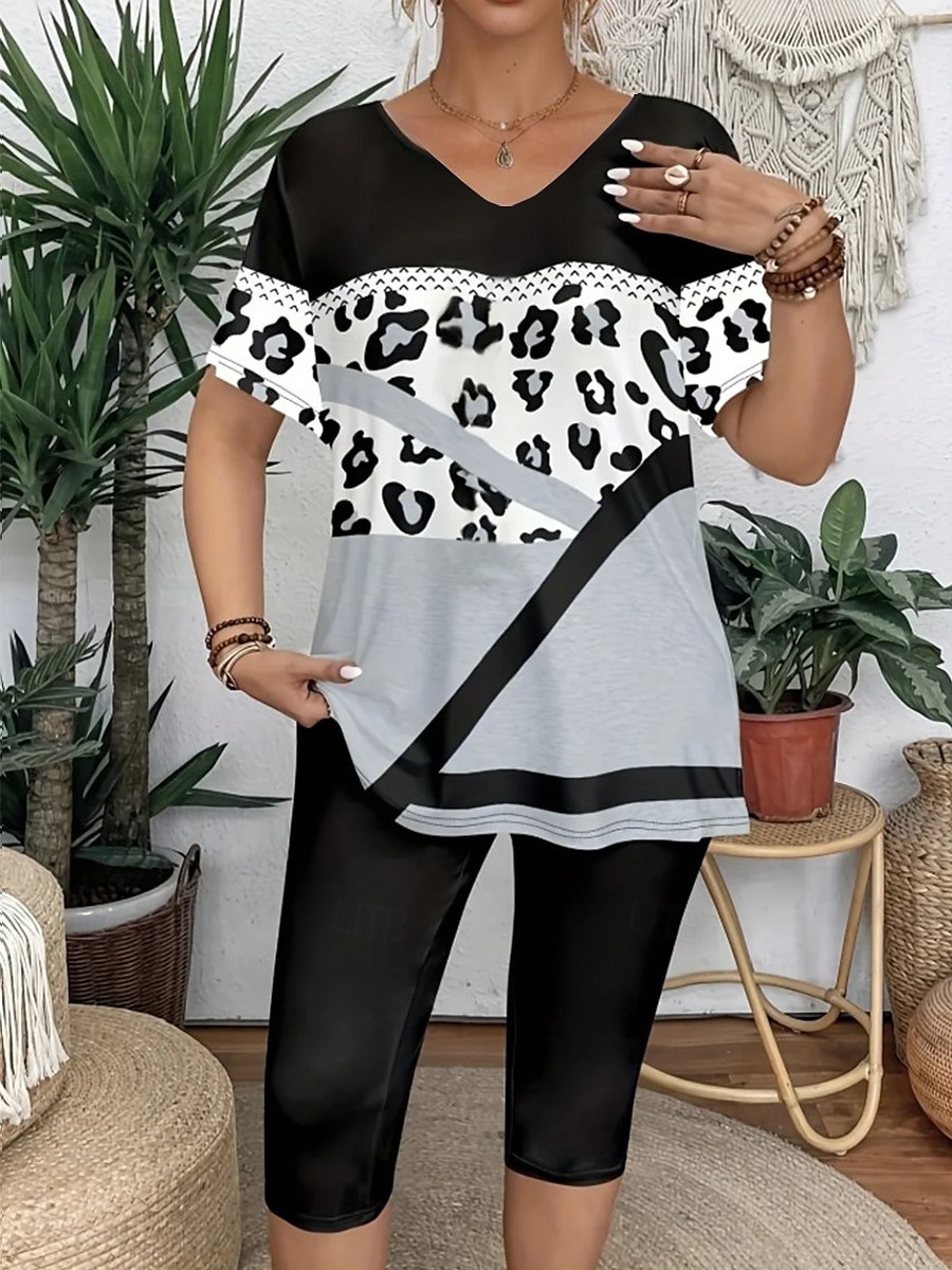Femmes Mode T-shirt Ensembles de Shorts Manche Courte Col en V Fleuri Graphique Géométrique Imprimé Décontracté Quotidien Noir Bleu Roi Bleu Été Coupe régulière de 2025 ? $29.99 –P3