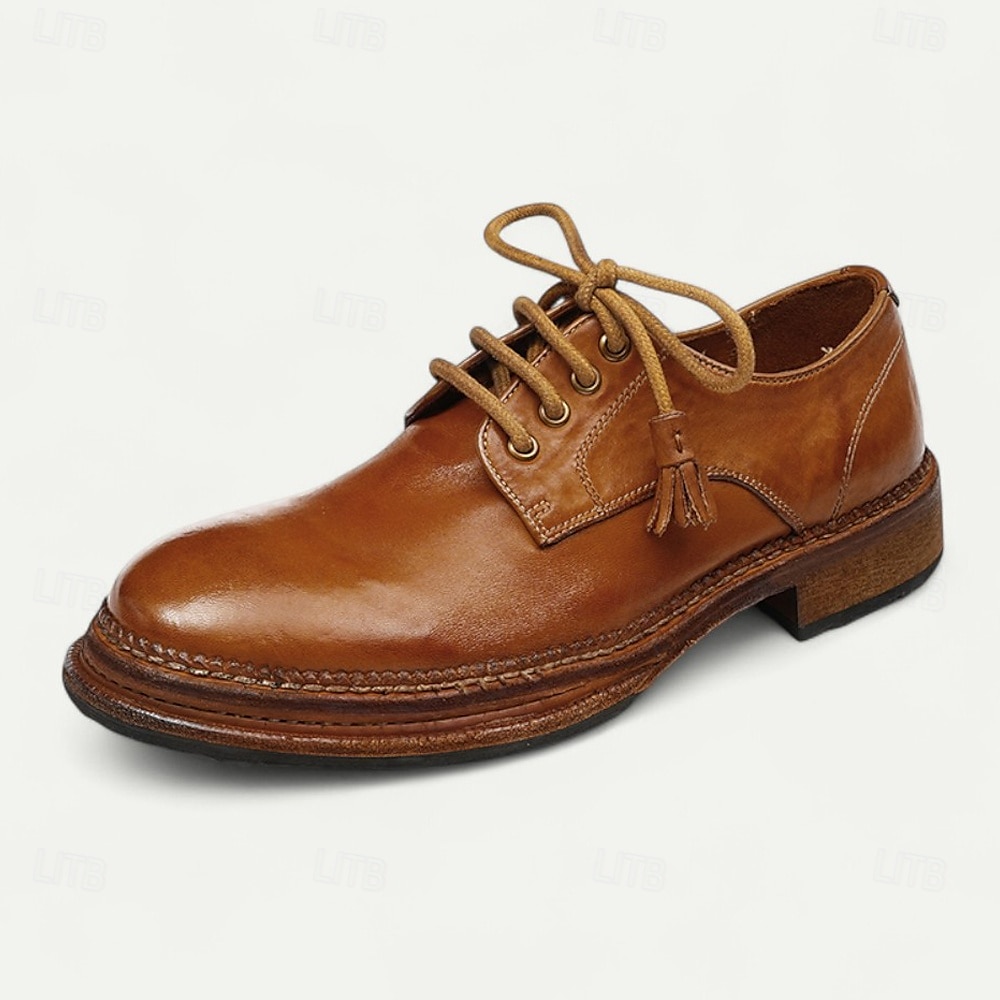 Herrloafers i brunt läder med mockasiner, tofsdetalj och Goodyear-randsydda detaljer – bekväma och eleganta skor för både vardagliga och semiformella tillfällen 2025 - $229.99 –P4