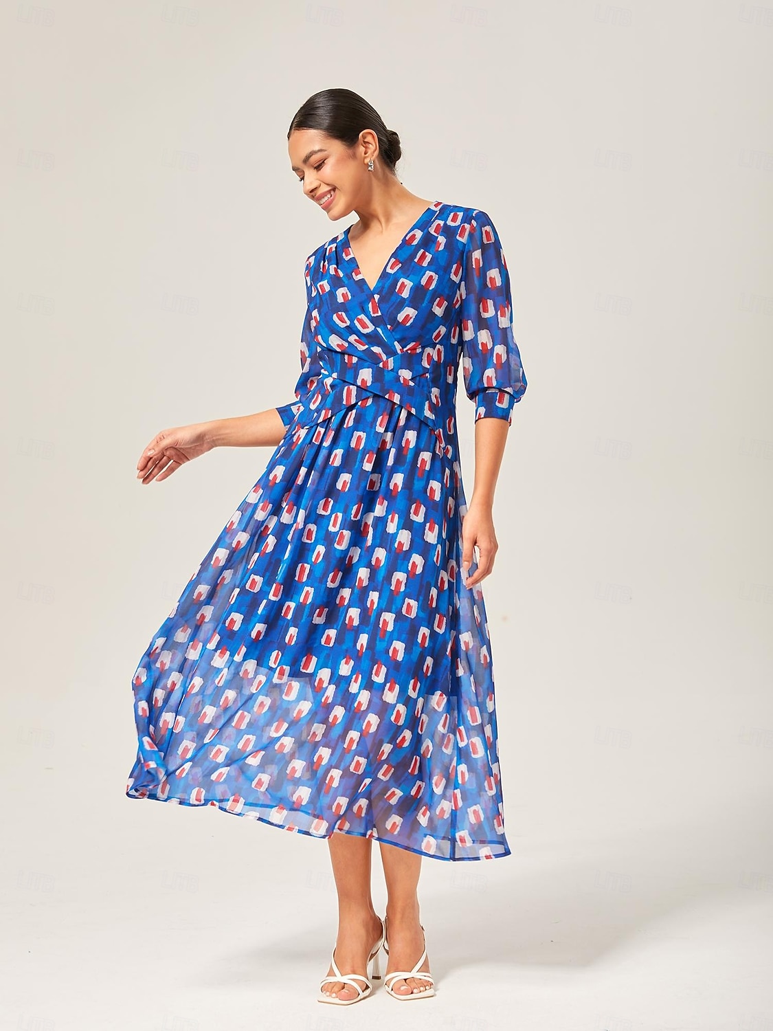 geometrisk maxikjole i chiffon med fargeblokker 2025 - $82.99 –P6