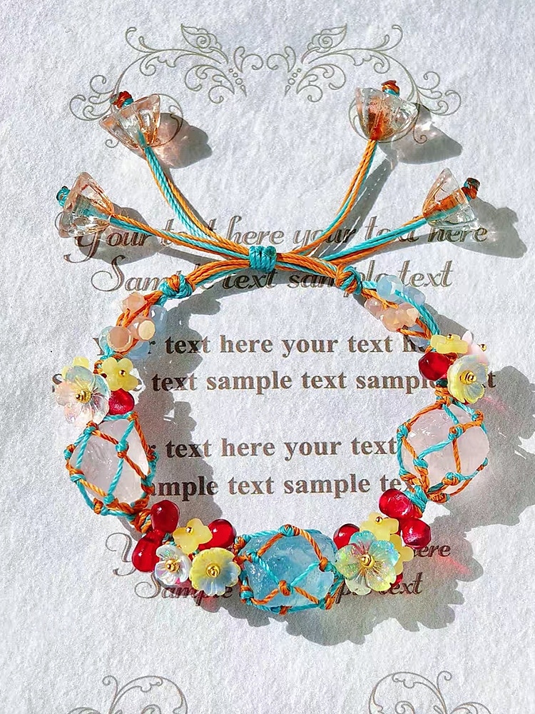 Bracciale da donna fatto a mano con pietre preziose floreali – perline di cristallo naturale, stile boho regolabile, ideale per abbigliamento casual, regali e outfit ispirati alla natura del 2025 a $14.99 –P11