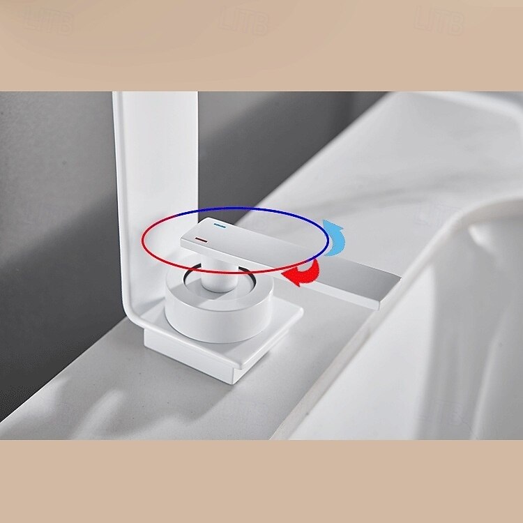 Rubinetto per lavabo - Cascata Galvanizzato Set centrale Monocomando un foroBath Taps del 2025 a $137.99 –P3