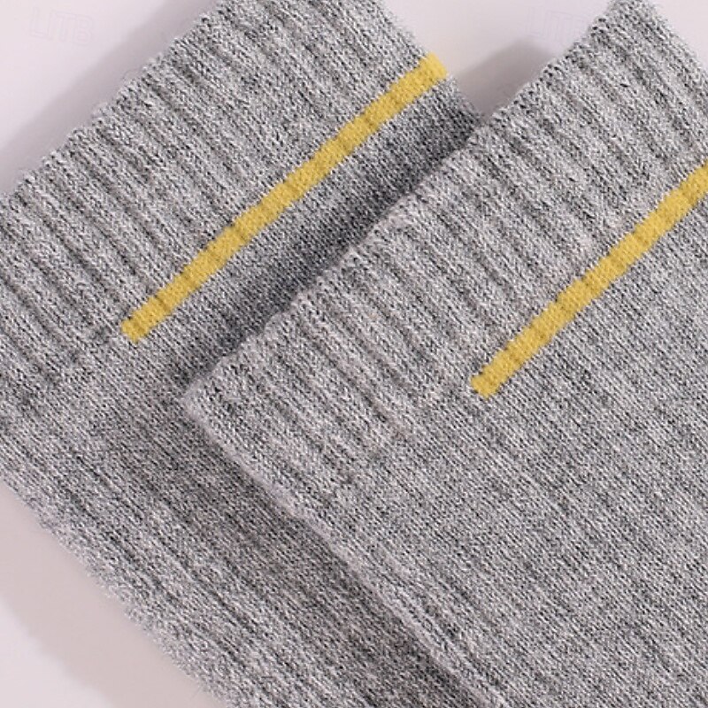 1 Par Hombre Mujer calcetines de lana merino Calcetines para correr Mantiene abrigado Transpirable Anti ampollas Grueso Al aire libre tripulación media Retazos Lana Merina Gris oscuro Negro Azul 2025 - $15.99 –P5