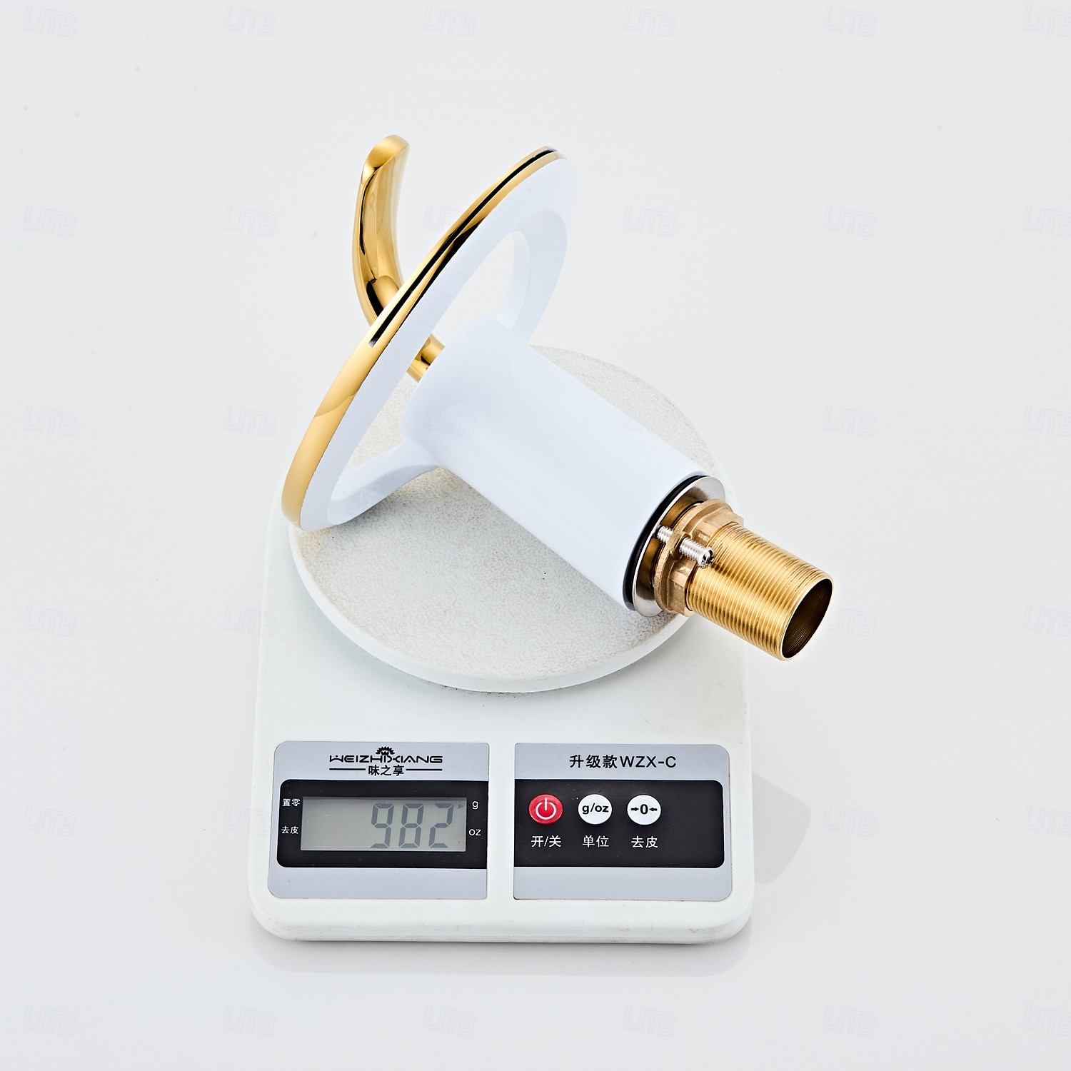 Robinet de lavabo - Cascade Finitions peintes Ensemble central Poignée unique à un trouBath Taps de 2025 ? $226.79 –P1
