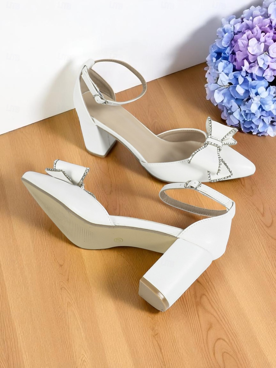 Escarpins blancs à talons compensés pour femmes avec nœud en strass et bride à la cheville pour des rendez-vous décontractés et des tenues de jour élégantes de 2025 ? $34.99 –P5