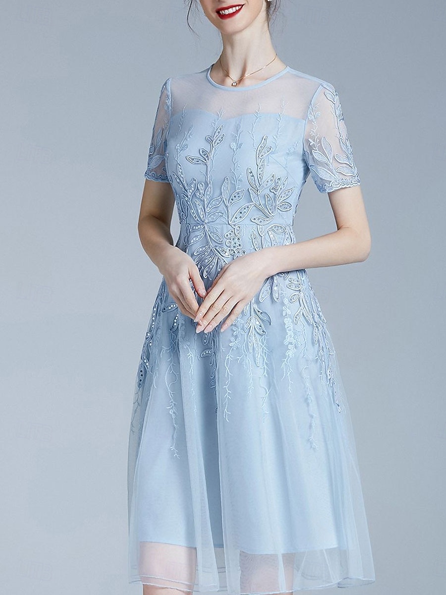 Vestido A-Line Vestido da Mãe da Noiva Elegante Decote Redondo Comprimento do Joelho Tule Mangas Curtas com Pregas Bordado de 2025 por $136.99 –P2