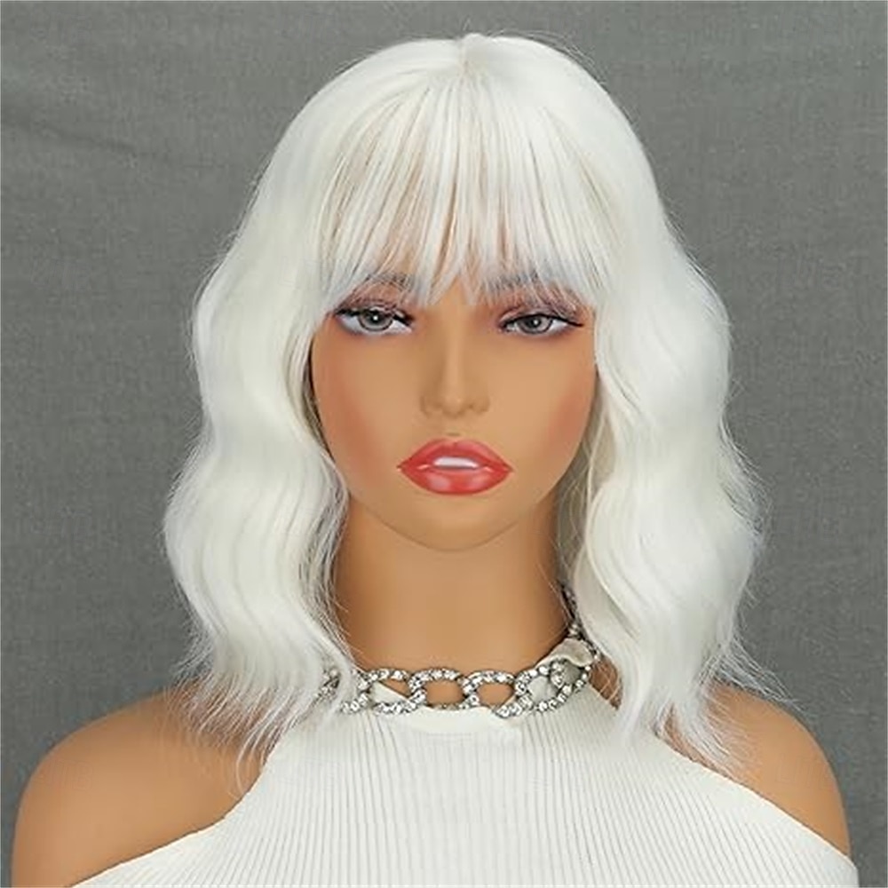 Parrucca viola con frangia, parrucche corte viola chiaro per donne, parrucca ondulata caschetto viola lavanda, parrucche sintetiche per cosplay per feste di Halloween. del 2025 a $23.99 –P3