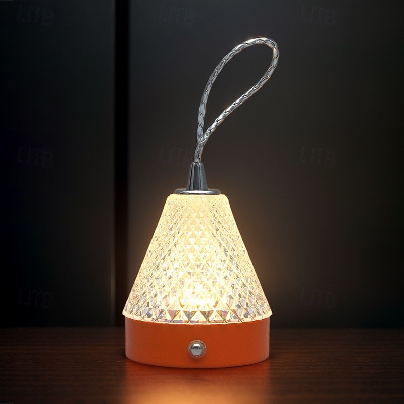 Veilleuse RVB moderne avec 7 couleurs réglables, veilleuse décorative portable pour chambre, salon, camping de 2025 ? $20.99 –P8