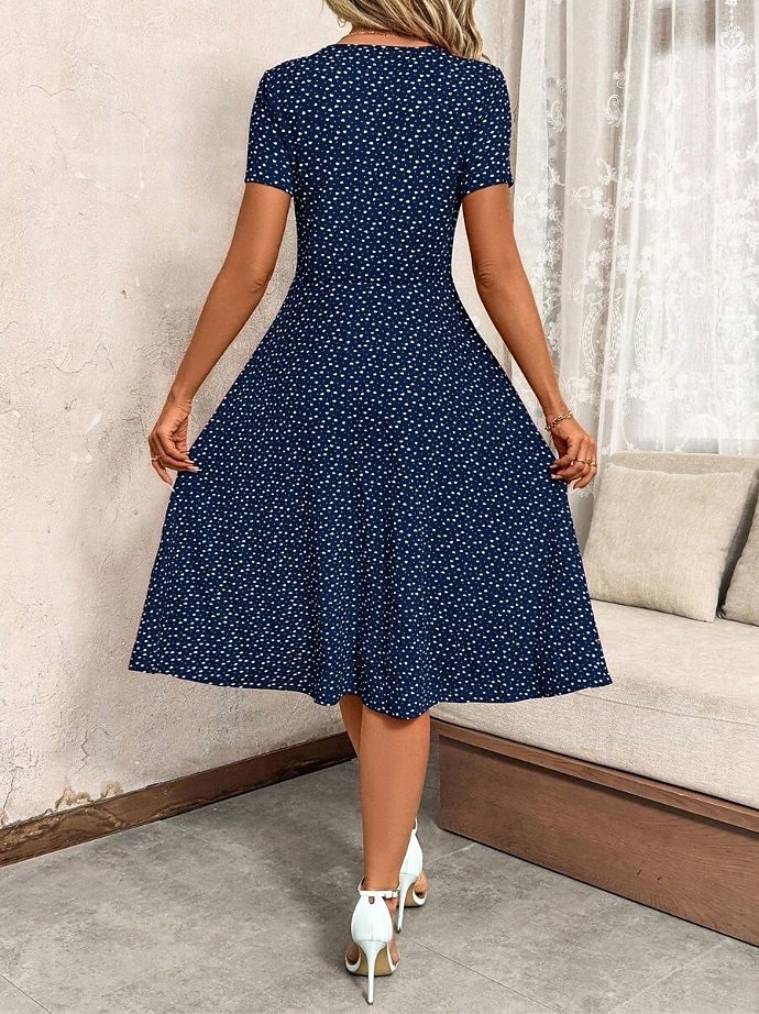 Femmes Robe Midi Robe T-Shirt Robe d'Été Robe trapèze Vacances Occasionnel Chaussures de plage Sortir Plage Coupe régulière Fleuri Graphique À pois Manche Courte Col en V Bleu Ciel Fuchsia Bleu de de 2025 ? $10.99 –P2