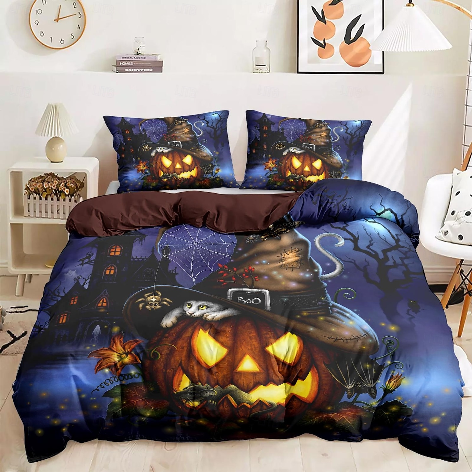 Παπλωματοθήκη για το Halloween, μια τρομακτική νυχτερινή εκδοχή από την Sarah Richter. Σετ κλινοσκεπασμάτων 3 τεμαχίων με φερμουάρ, απαλό και ελαφρύ, διακόσμηση υπνοδωματίου για τις γιορτές. 2025 - $41.99 –P3