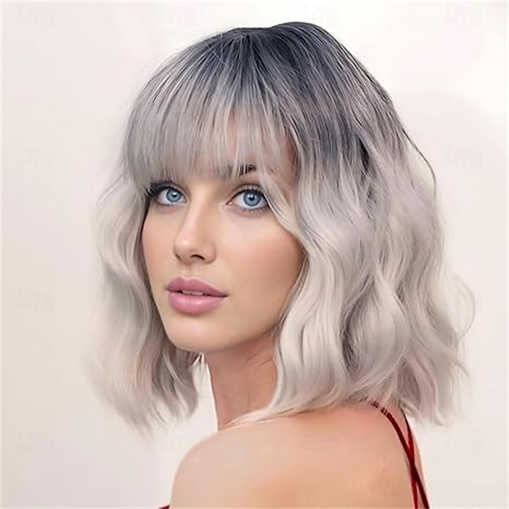 Parrucca viola con frangia, parrucche corte viola chiaro per donne, parrucca ondulata caschetto viola lavanda, parrucche sintetiche per cosplay per feste di Halloween. del 2025 a $23.99 –P4