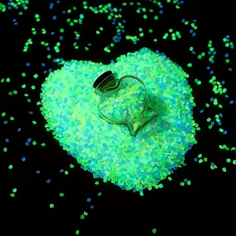 20000 pezzi di ciottoli di resina luminescenti al buio, ghiaia decorativa durevole per giardino, vialetto, acquario, decorazione per feste all'aperto e al chiuso del 2026 a $19.99 –P4