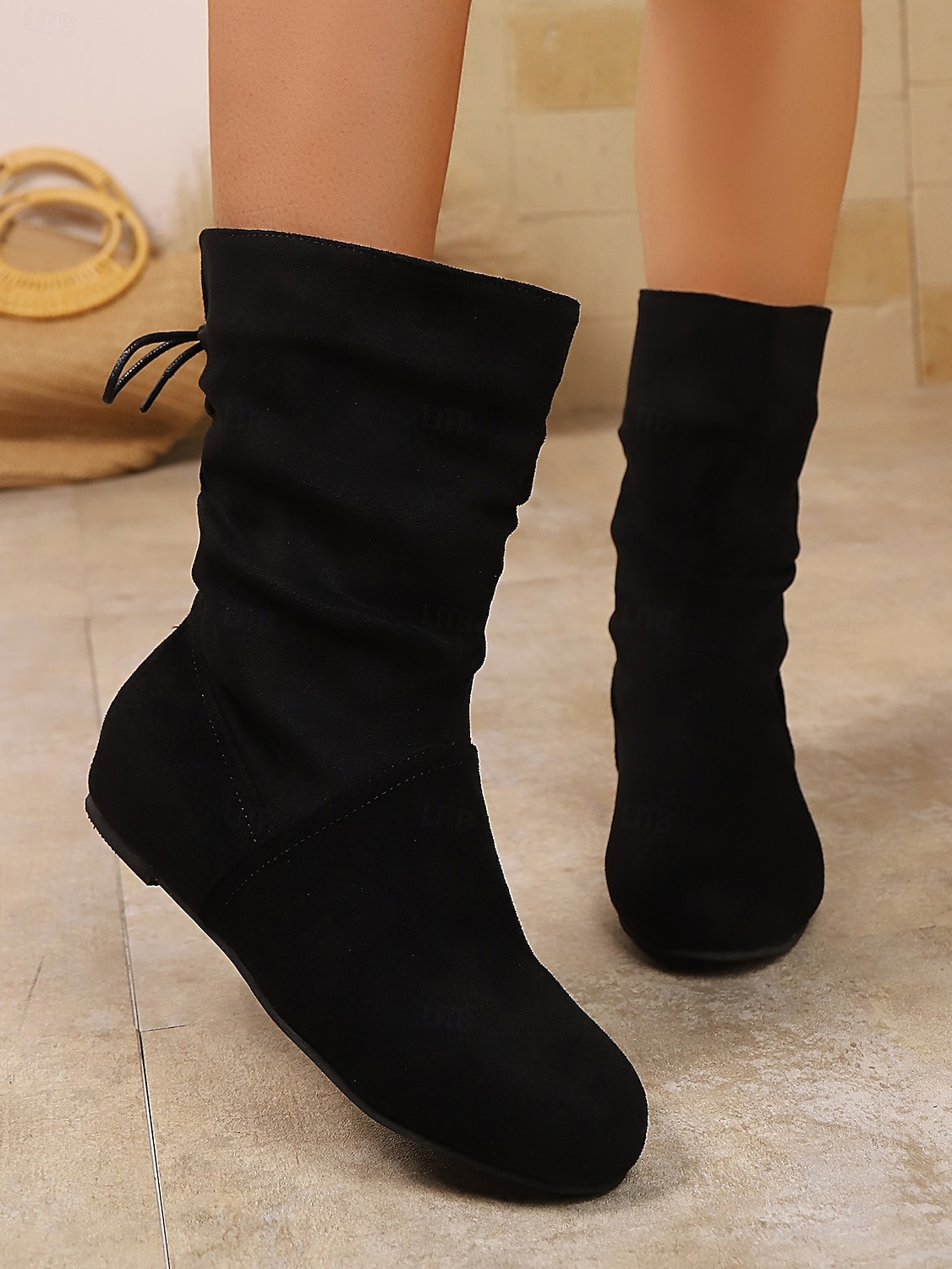 stivali da donna in finta pelle scamosciata nera, morbidi fino a metà polpaccio – stivaletti invernali con tacco piatto, calzature comode e casual per il freddo del 2026 a $42.99 –P8