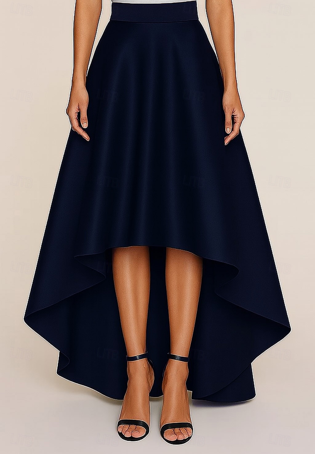 Abito da sposa elegante a trapezio con gonna a ruota nera, lunghezza pavimento, in raso tinta unita, con cintura e cerniera laterale, 2025 del 2025 a $65.99 –P6