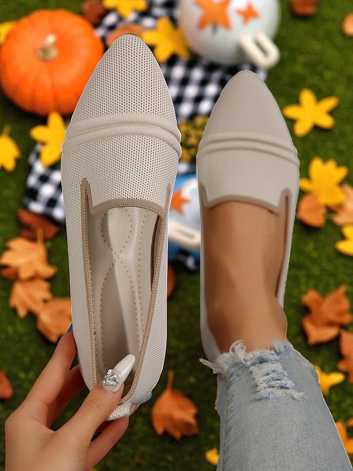 Ballerines Flyknit beiges pour femmes à bout pointu – des ballerines légères et décontractées à enfiler pour les pique-niques d'automne, les champs de citrouilles et les cafés du week-end de 2025 ? $18.99 –P2
