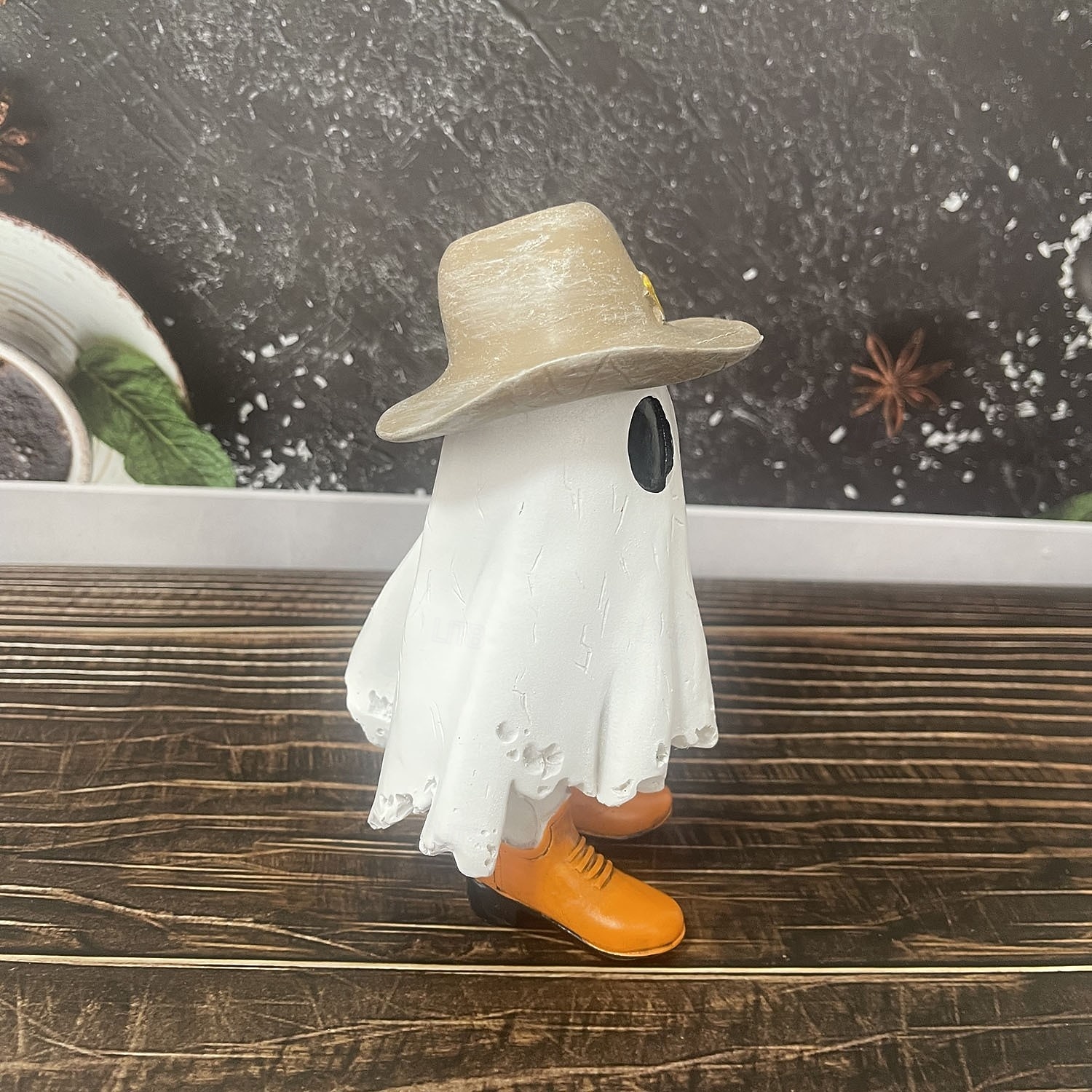 Halloween Cowboy Cute Ghost Decoration Resin Figurine, Spooky Resin Sculpture Decor, Small Desktop Statue for Home, Office, Party Decoration 2026 - $26.99 –P4
