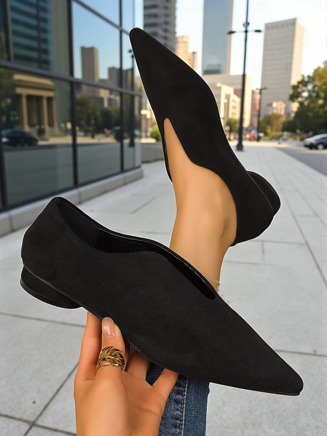 ballerines à bout pointu en similicuir marron pour femmes – mocassins minimalistes à enfiler en V, tenues de bureau élégantes et décontractées au quotidien de 2025 ? $26.99 –P5