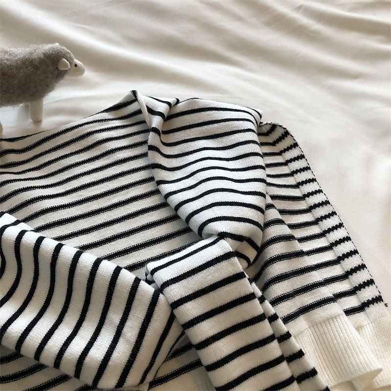 Dame Skjerf for kvinner Gate Daglig Stevnemøte Svart Hvit Brun Skjerf Stripe 2025 - $19.49 –P7