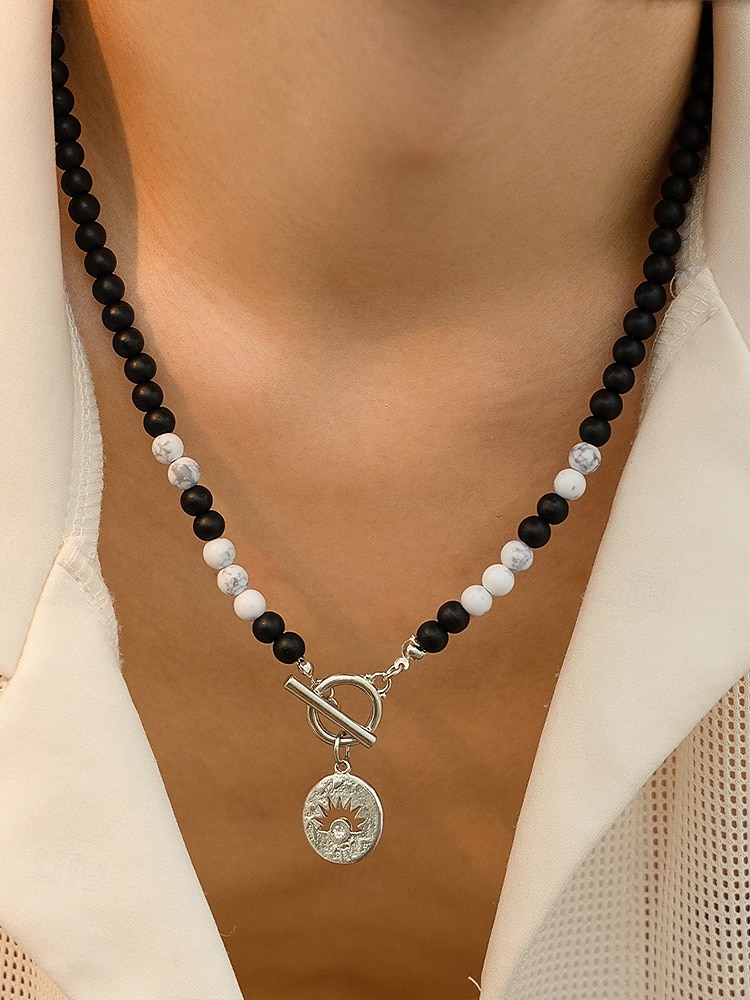 Herrekjede med natursteinperler – svart og blå edelstenshalskjede med solanheng og vippelås for bohemsk eller festantrekk 2026 - $9.99 –P3