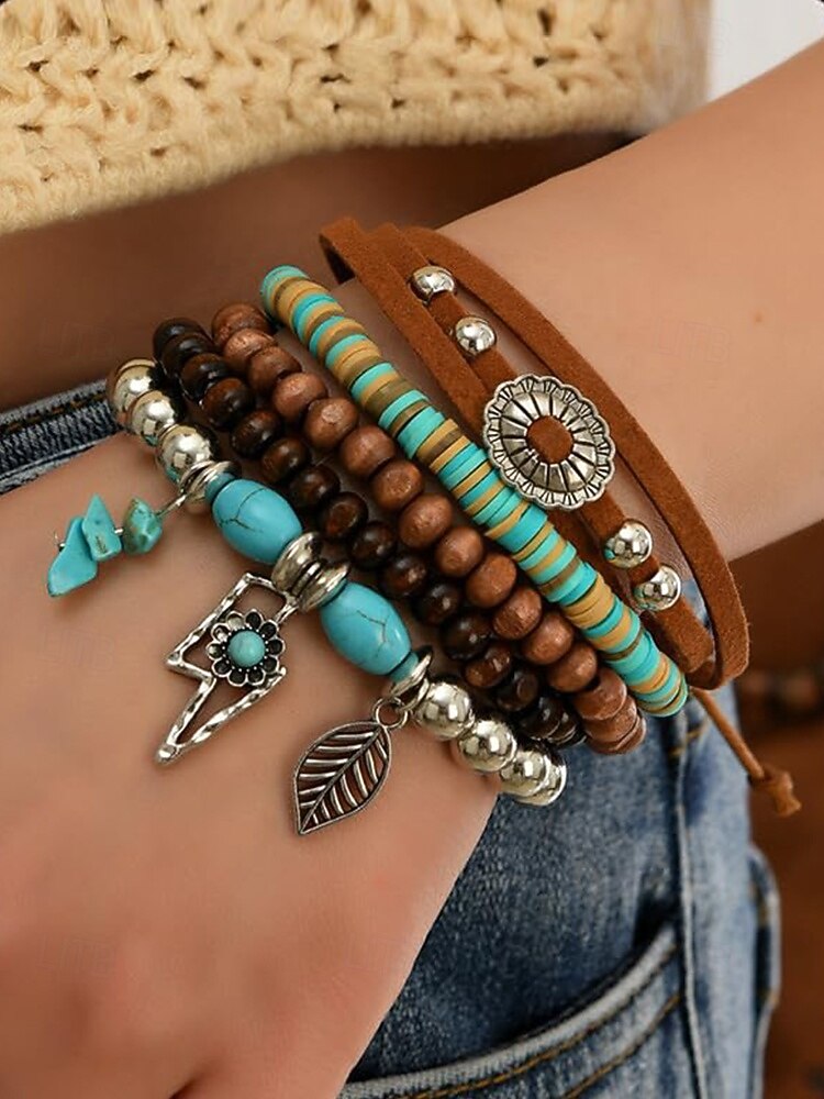 Set di braccialetti con ciondoli a strati con perline boho da donna: bracciali in legno, turchese e pelle scamosciata in stile vintage con ciondoli a forma di foglia e geometrici, ideali per abbigliamento casual, festival e vacanze al mare del 2025 a $9.99 –P4