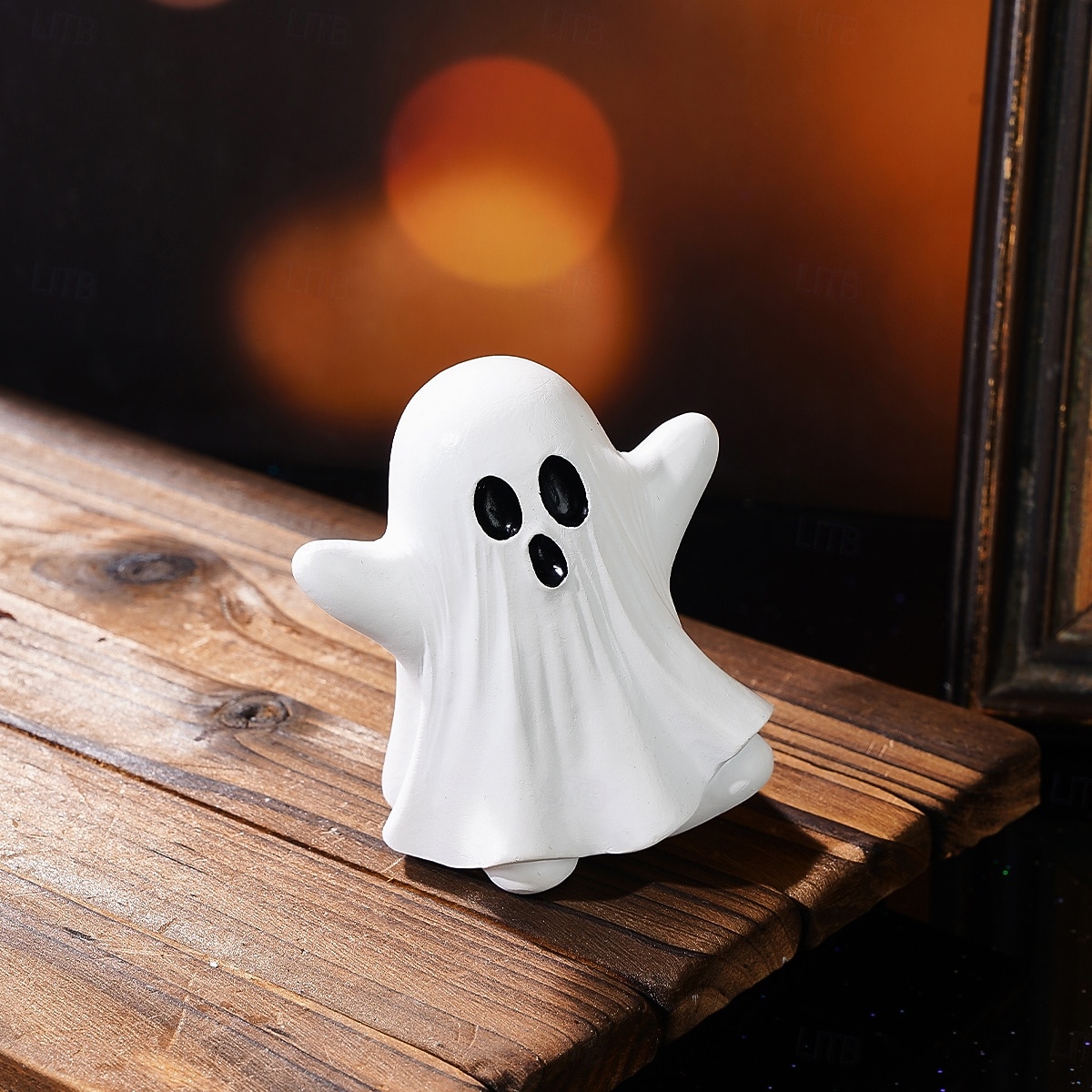 Estátua de Resina de Fantasma Fofo de Halloween Decoração de Mesa de Fantasma Fofo de Robe Branco Ornamento Assustador de Resina de Halloween para Casa de 2026 por $16.99 –P6