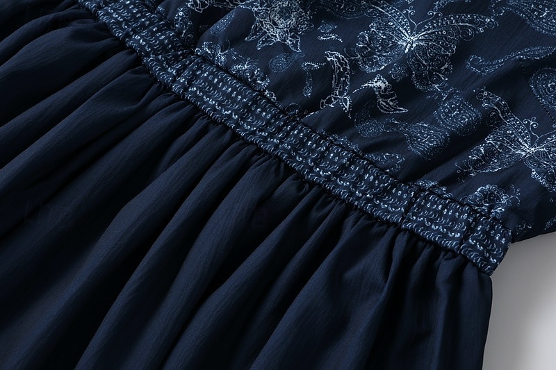 Femmes Robe Midi Robe bohème Robe occidentale Mode Classique Fête Sortir Week-end Coupe régulière Fleur manche longue Col en V Bleu de minuit Été de 2025 ? $37.99 –P8