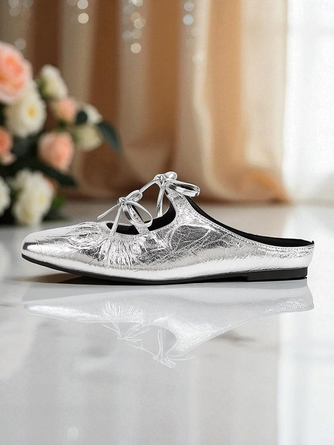 Mules slip-on da donna con fiocco in argento metallizzato - scarpe basse in similpelle stropicciata, punta quadrata, per outfit da sera e per feste notturne del 2025 a $42.99 –P5