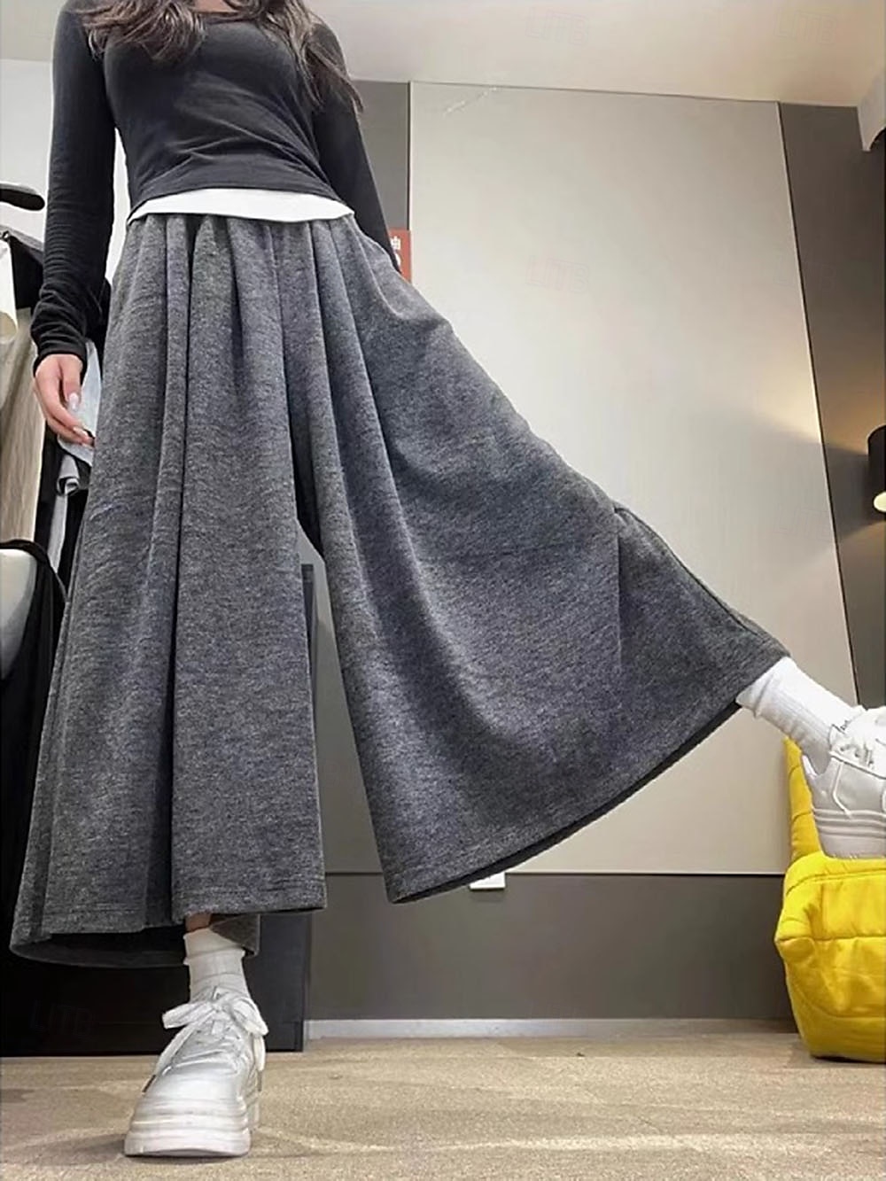 Femmes Jambe large Chinos Occasionnel Longueur mollet Naturel Uni in in france they say Pontalon wide leg Confortable Respirabilité Décontracté Quotidien Noir gris foncé Kaki Gris Clair Printemps de 2025 ? $18.99 –P3