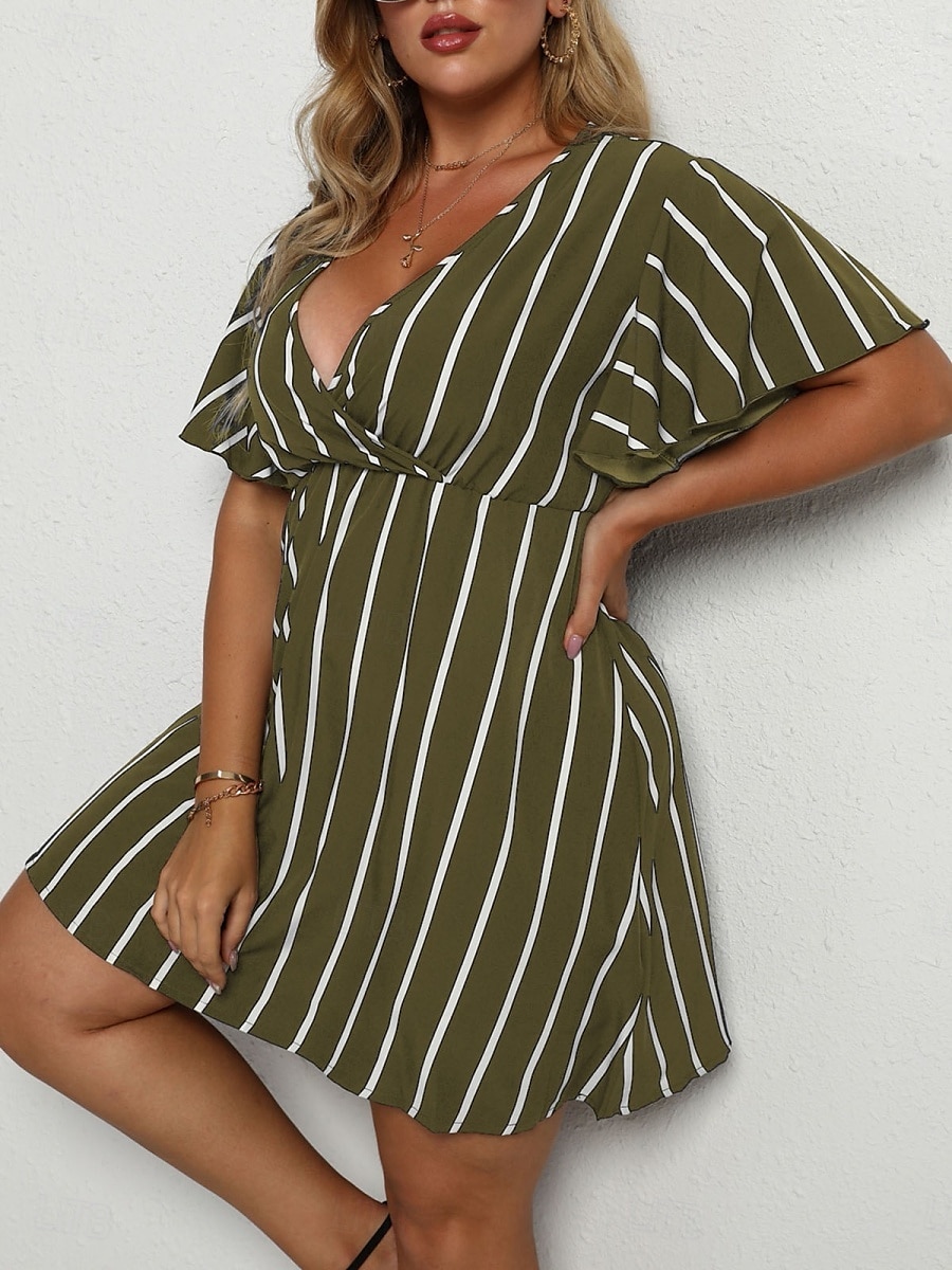 Femmes Grande taille Robe Décontractée Rayé Col en V Manche Courte Été Printemps Mode Moderne Occasionnel Mini robe Quotidien Fête Robe de 2025 ? $18.99 –P20