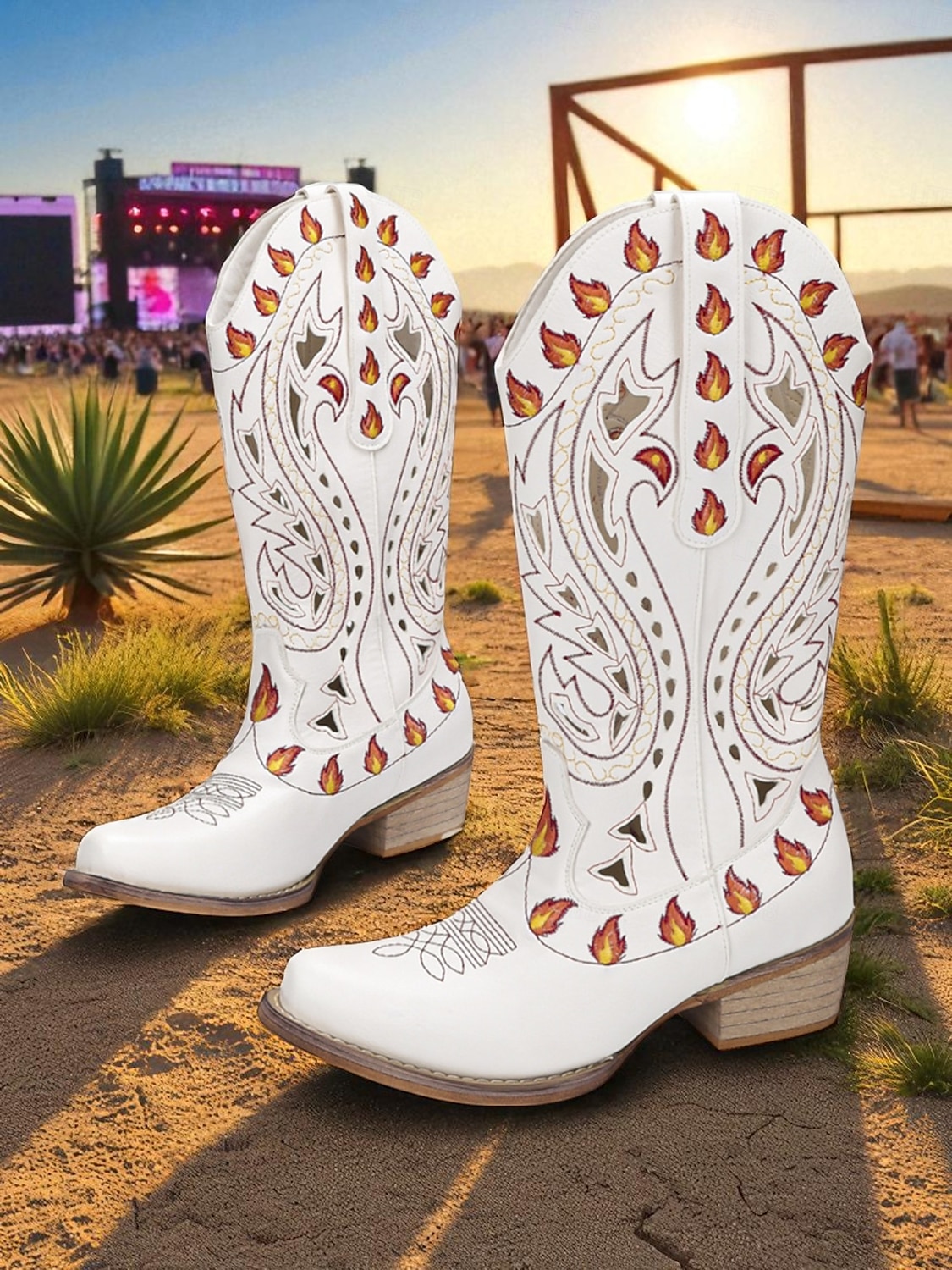 Botas de cowboy femininas bordadas com chamas pretas - botas retrô de festival até o joelho com salto baixo para festivais de música, fantasias de Halloween e cosplay de 2025 por $89.99 –P5