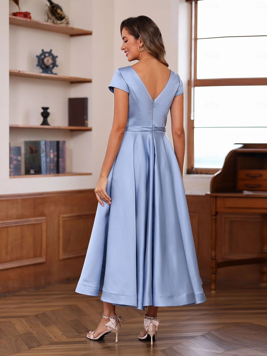 Blå gull A-linje cocktailkjoler elegant kjole formell bryllupsgjest ankellang korte ermer v-hals lomme stretch sateng med sløyfe(r) 2025 2025 - $139.99 –P4
