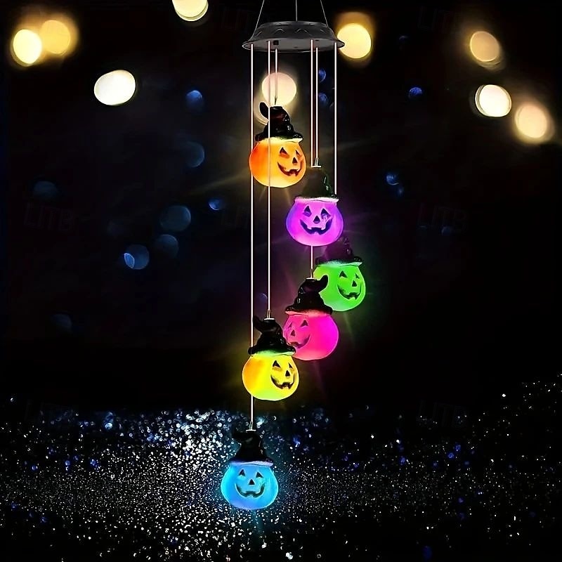 Carillon solare a vento di Halloween con sette colori cangianti, luce da balcone a forma di teschio di zucca, luce da appendere, impermeabile, per esterni, giardino, casa, festa di Halloween, del 2025 a $19.99 –P3