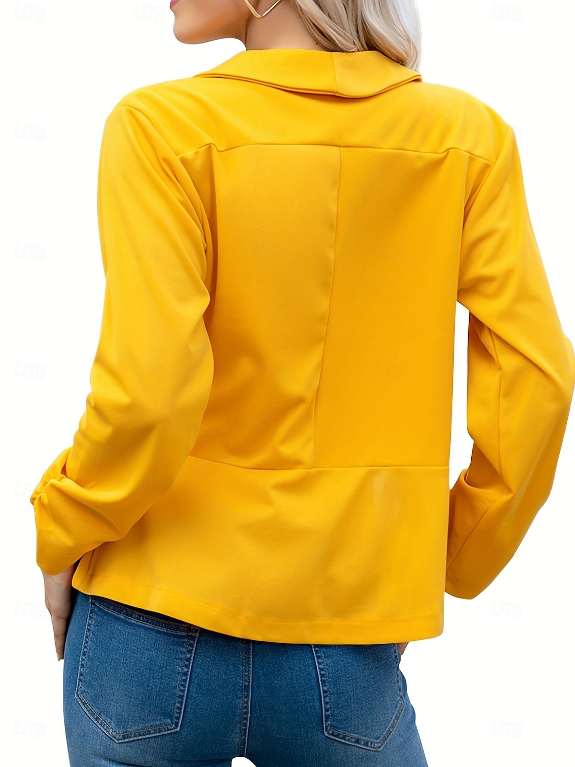 Femmes Blazer Confortable Respirant Coupe ajustée Mode Moderne Uni Travail Quotidien Régulier Col Rabattu Coupe régulière manche longue Vêtements d'extérieur Rose Claire Noir Blanche Printemps Automne de 2025 ? $26.99 –P7