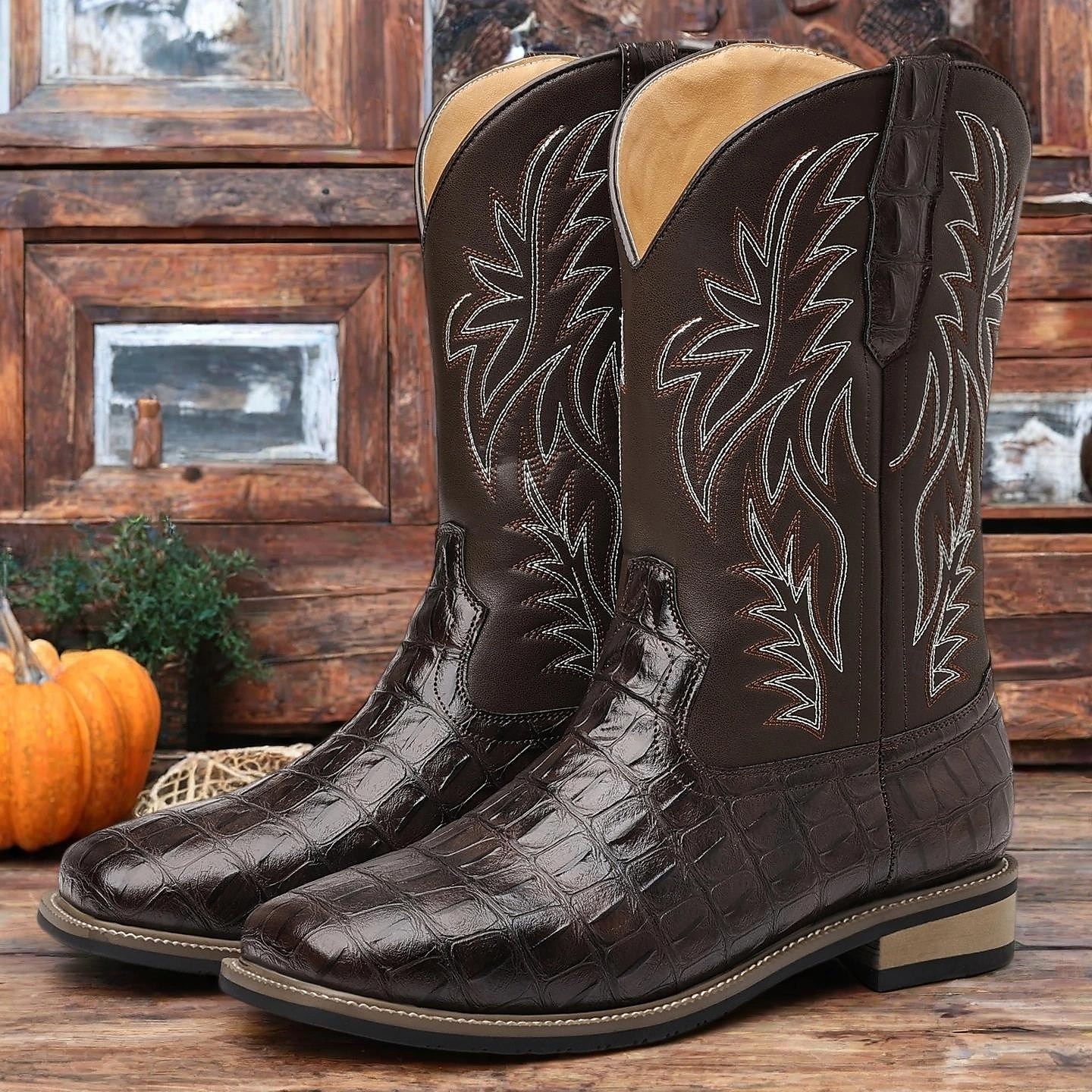 Bottes de cowboy western en cuir de vachette noir gaufré pour hommes avec bout pointu et coutures classiques, chaussures élégantes pour les événements country, l'équitation et la mode rodéo de 2025 ? $54.99 –P1