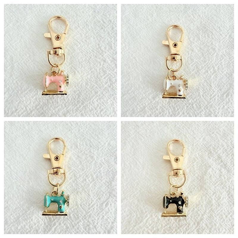 Porte-clés Machine à Coudre Vintage Avec Strass – Lot De 4 – Accessoire Cadeau Pour Couturières, Décoration Sac Ou Clés