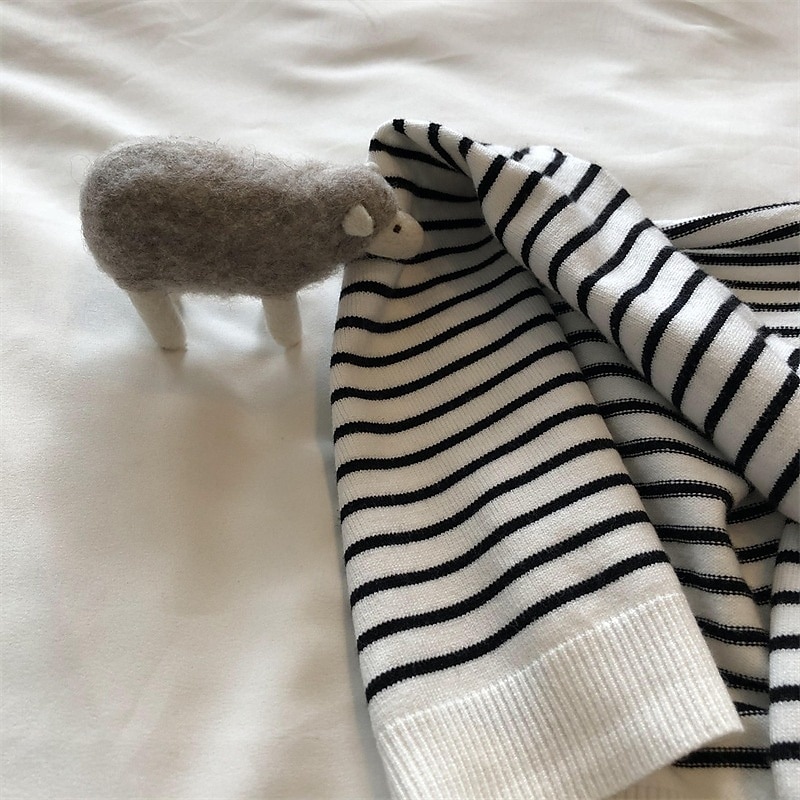 Dame Skjerf for kvinner Gate Daglig Stevnemøte Svart Hvit Brun Skjerf Stripe 2025 - $19.49 –P10