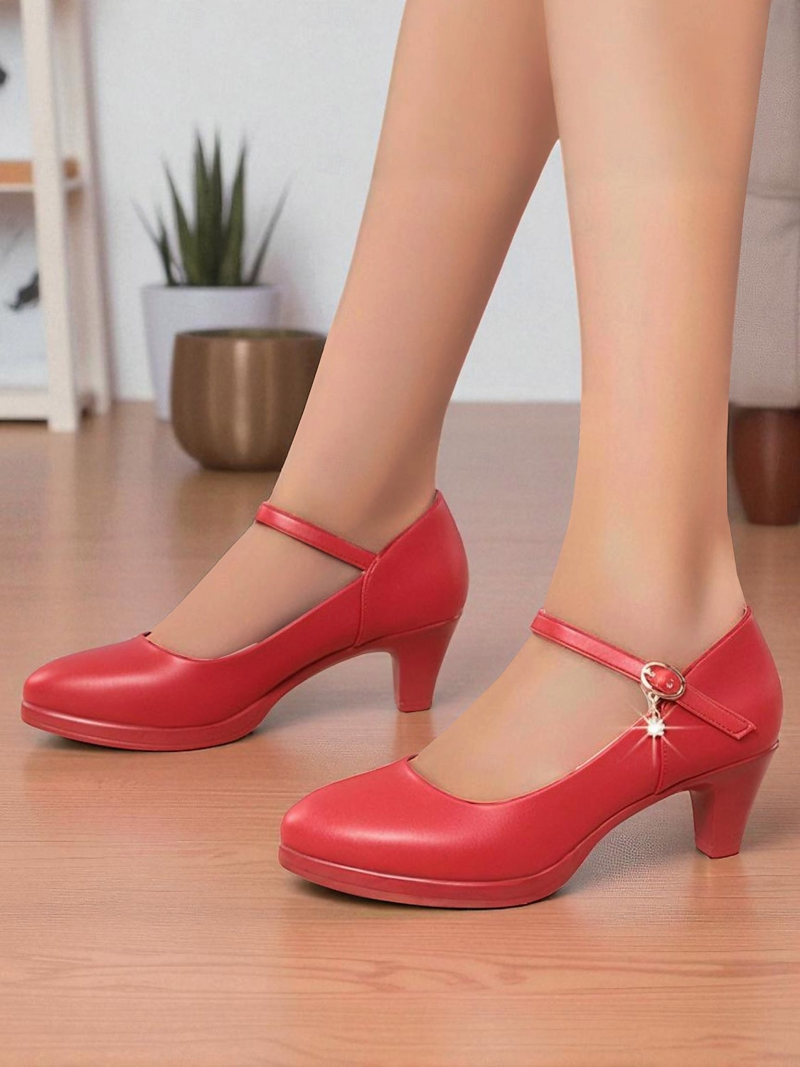 Escarpins Mary Jane rouges à talon moyen pour femmes – chaussures habillées classiques à bout rond avec bride à la cheville et breloque pour dames, idéales pour le bureau, l'église ou les événements semi-formels de 2025 ? $42.99 –P10
