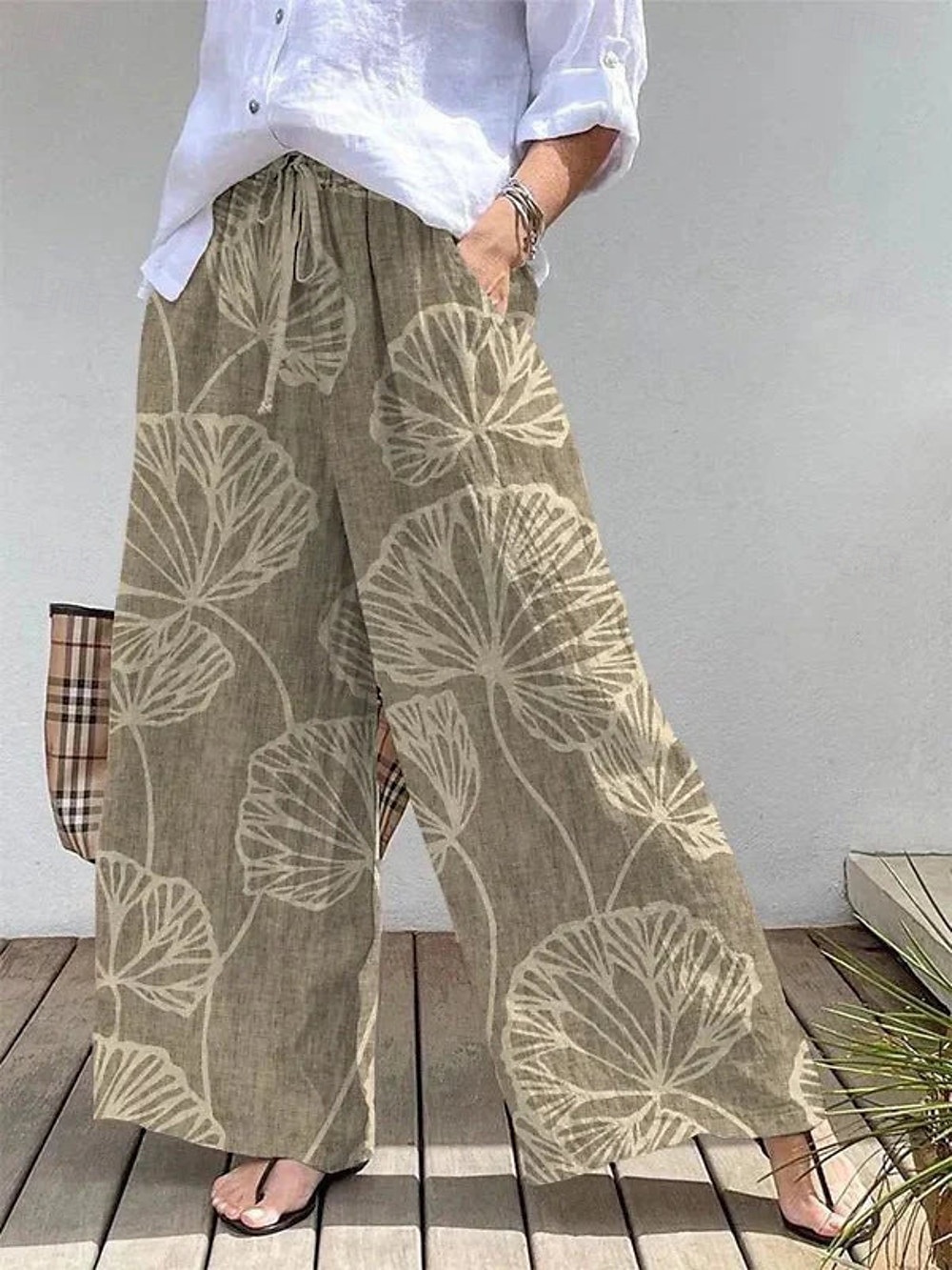 Femmes Culottes Jambe Large Vacances ancien Style Ethnique Longueur complète Taille haute Fleuri Graphique Séchage Rapide Respirabilité Doux Non Elastique Extérieur Vacances Sport Jaune Couleur Rubis de 2025 ? $24.99 –P2